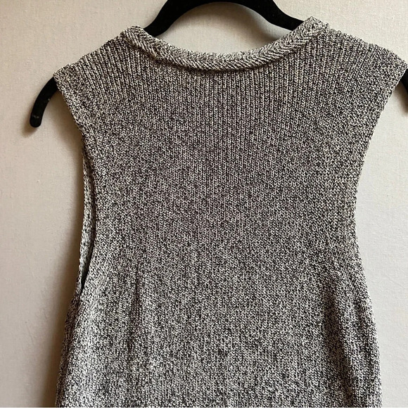 Wilfred Aritzia Palmier Grained Gray Tunic Sleeveless Side Slit Sweater Sz XS - Picture 5 of 11